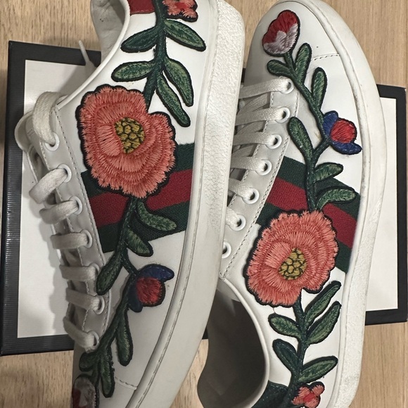Gucci sneakers size 37 - Picture 8 of 9